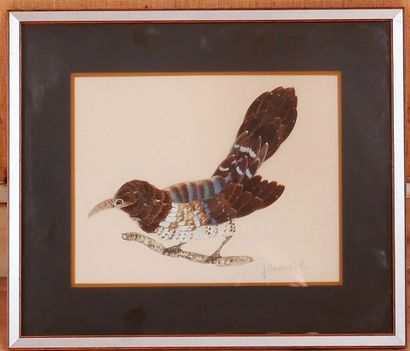 null Six paintings decorated with birds, flowers and butterfly wings, signed (accidents)

89...