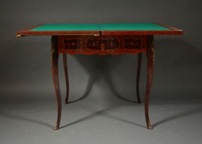 null 
*Wooden games table with flowers inlay, wallet top revealing a green felt,...