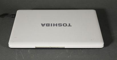 null *TOSHIBA

Laptop computer model Satellite L635-13M (used)