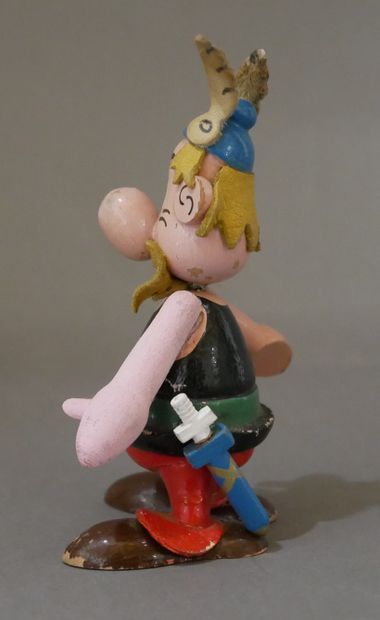null UDERZO - GOSCINNY

Asterix figurine in wood - 1965 - Spanish brand GOULA with...