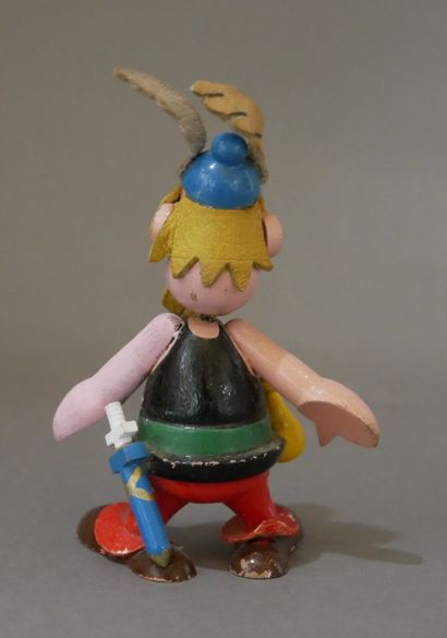 null UDERZO - GOSCINNY

Asterix figurine in wood - 1965 - Spanish brand GOULA with...
