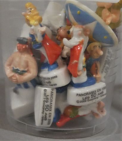 null UDERZO - GOSCINNY

Asterix - Set of 11 mini-figures and objects - Ed. Albert...