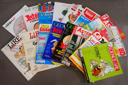 null Presse Magazine - Ensemble de 16 revues en n° Hors Série sur le thème d'Astérix...