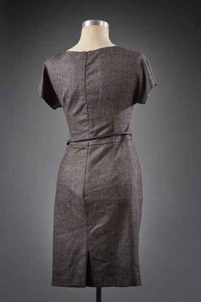 null Christian DIOR 

Collection Pre-Fall 2012

Robe en lainage chiné anthracite,...