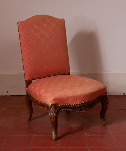 null Chaise d'enfant en bois naturel, pieds cambrés, style Louis XV

H : 69 H de...