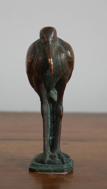 null Cachet en bronze en forme de marabout d'Afrique

H : 7 cm.
