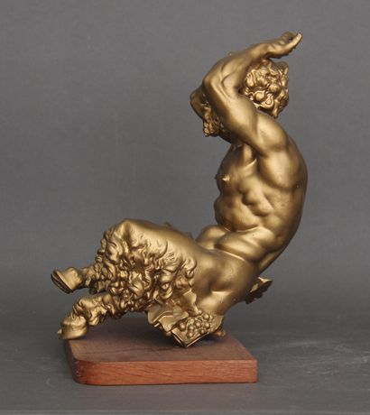null Ecole du XIXème s.

Faune assis

Sculpture en bronze redoré à la bronzine

H...