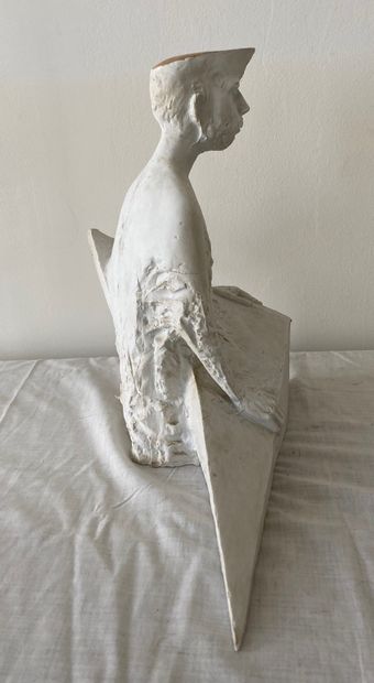 null Ecole contemporaine

Buste d'homme

Sculpture en porcelaine blanche et dorée,...