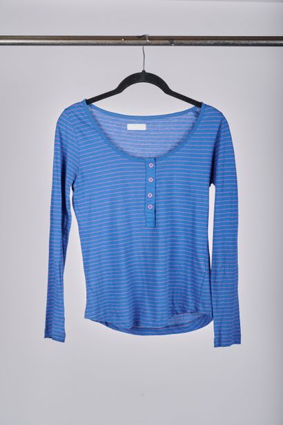 null Margaret HOWELL - FULHAM ROAD - SARTORIALE	

Lot composé d’un pull manches ¾...