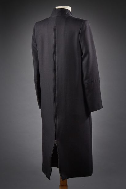 null Maison Martin MARGIELA

Manteau en coton viscose noire, col châle, simple boutonnage...