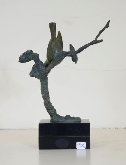null Irénée ROCHARD (1906-1984)

Bird on the branch

Bronze sculpture signed on the...