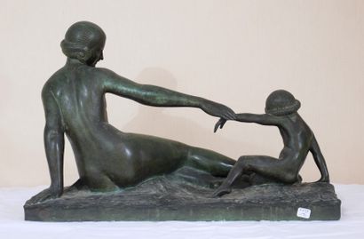 null Marcel BOURAINE (1886-1948)

The game

Sculpture in green patinated bronze signed...