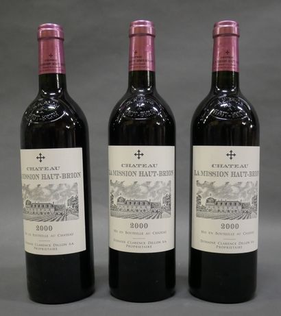 null 3 bottles Château LA MISSION-HAUT-BRION, Pessac-Léognan 2000