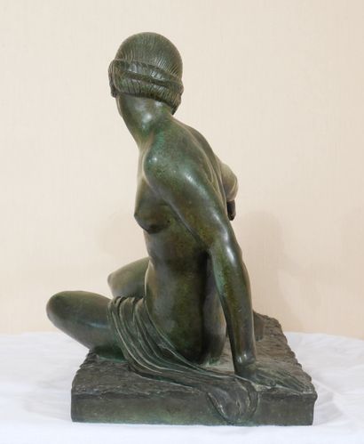 null Marcel BOURAINE (1886-1948)

The game

Sculpture in green patinated bronze signed...