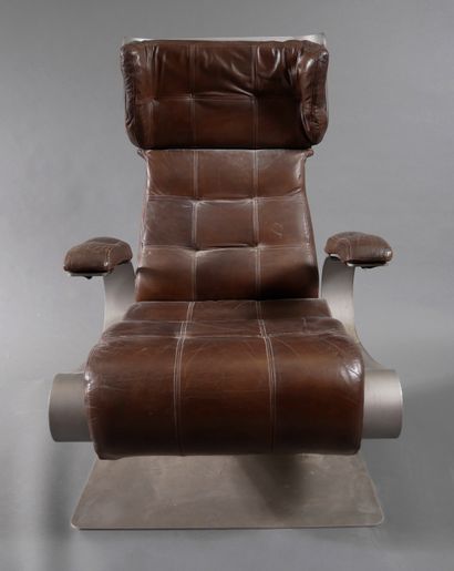 null *Isaac WALTER Giancarlo MORETTI

High back armchair in aluminum and havana leather,...