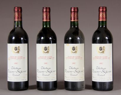 null 4 bottles Château BEAU-SEJOUR-BECOT, 1° Grand cru St-Émilion 1992