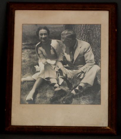 null British Royal Family

Photograph of Edward and Wallis Simpson Duke and Duchess...