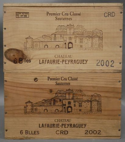 null 12 	bouteilles 	Château 	LAFAURIE-PEYRAGUEY, 1° cru 	Sauternes 	2002 cb