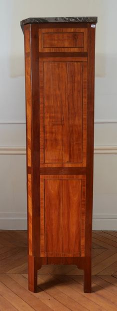 null Satinwood, rosewood and satinwood secretary opening to a drawer, a flap, two...