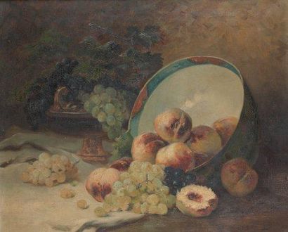 "Eugène CAUCHOIS (1850-1911)" "Pêches et raisins dans un vase de porcelaine du Japon...
