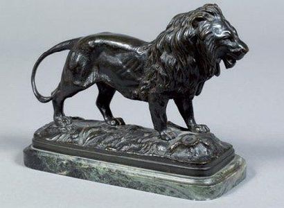 "CHEMIN, Joseph Victor (1825-1901)" "Lion marchant Epreuve en bronze à patine brune...
