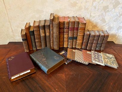 null *Etat général du service des diligences…1792 (un vol.)

et lot de livres reliés...