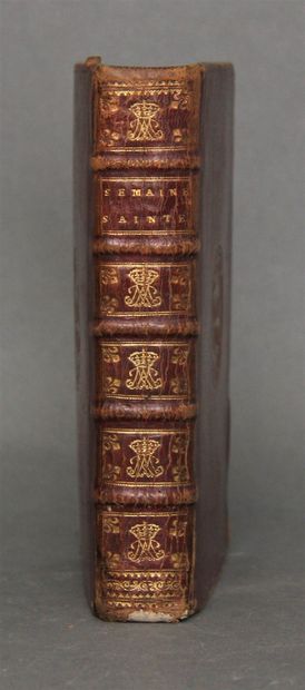 null Lot :

- Office de la Semaine Sainte, , Nvelle édition, Paris 1708, in-8 reliure...
