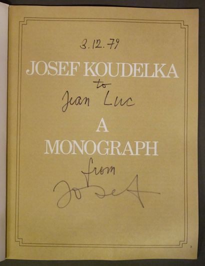 null JOSEF KOUDELKA

L'épreuve totalitaire, Éditions Delpire, Paris 2004, 168 pages....