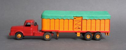 null DINKY SUPERTOYS made in France

Willem tractor and trailer, ref. 36B (small...