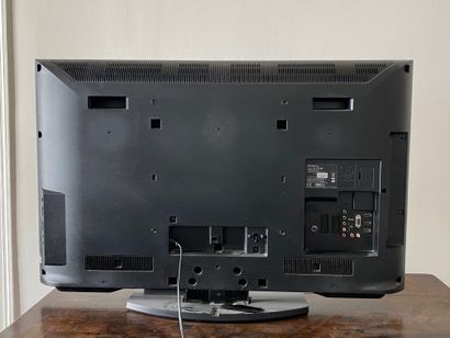 null SONY

BRAVIA LCD TV model KDL-37EX402