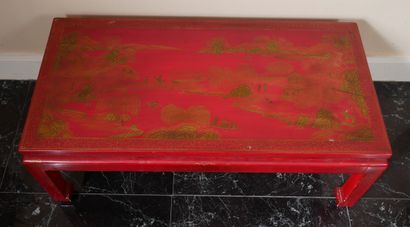 null Table basse rectangulaire à pieds droits en bois laqué rouge et doré, Chine...