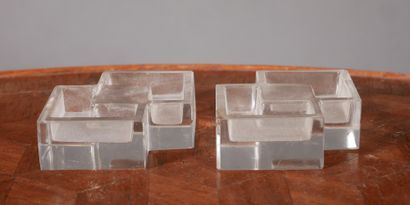 null Paire de salières cubiques en verre moulé