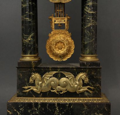 null Portico clock in painted sheet metal imitating marble and bronze, Restoration...