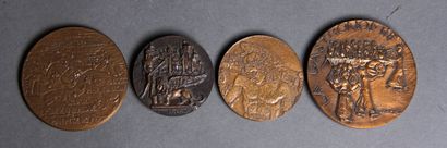 null *Quatre médailles en bronze 1967, 1972