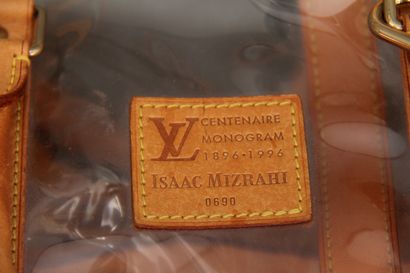 null LOUIS VUITTON - Isaac MIZRAHI

Sac cabas en vinyle translucide et cuir naturel...