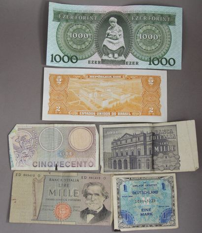 null Lot of old banknotes