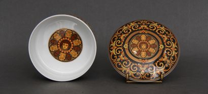 null Gianni VERSACE - ROSENTHAL

Boîte circulaire couverte, modèle Barocco, en porcelaine...