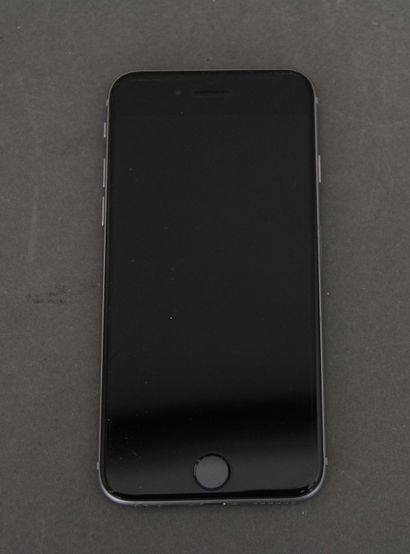 null APPLE

Iphone 6 modèle A1586 gris (usagé)