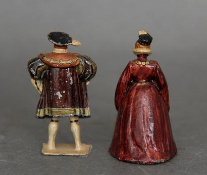 null Gustave VERTUNNI

Figurines en plomb polychrome :

Henri VIII d’Angleterre –...
