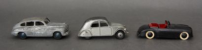 null DINKY TOYS made in France - SOLIDO 

-Talbot Lago de course, ref : 23h (usures)

-...