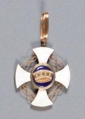 null Etoile de Commandeur en or et plaque de grand Officier de l'Ordre de la Couronne...