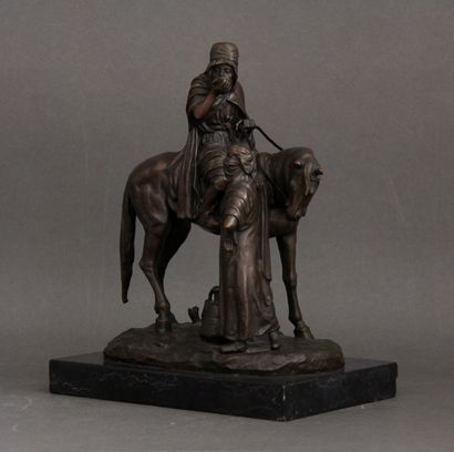 null Alfred DUBUCAND (1828-1894) after
Arab rider and water carrier
Proof in bronze...