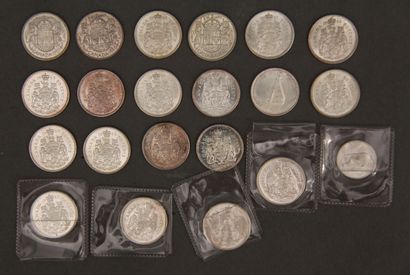 null CANADA
- Une pièce de 50 cents en argent Georges VI 1950
- Dix huit pièces de...