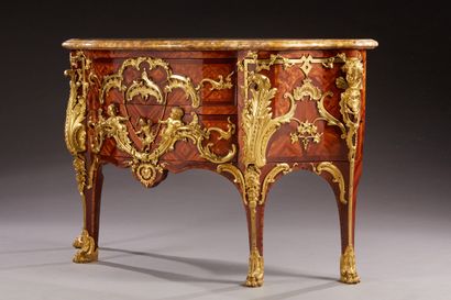 null Chest of drawers with doors decorated with satin inlays in amaranth frames,...