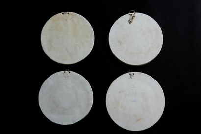 null BING GRONDHAL (Copenhagen)
Suite of four circular medallions in cookie porcelain...