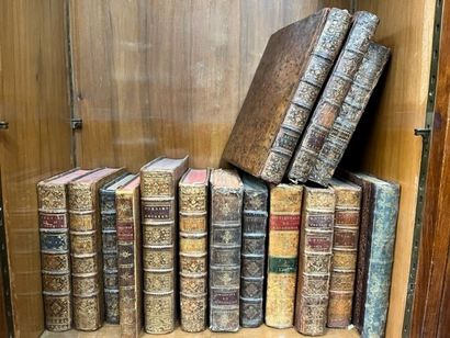 Lot de livres reliés dépareillés du XVIIIème...
