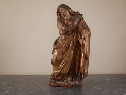 null Statue en bois redoré représentant une femme priant
H : 41 cm. (accidents)