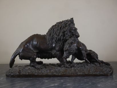 null Christophe FRATIN (1801- 1864) d'après
Lion et sanglier
Sculpture en bronze...