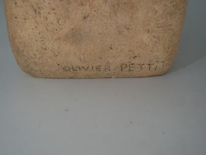 null Olivier PETTIT (1918-1979)
Mère allongée et son enfant
Sculpture en terre cuite,...