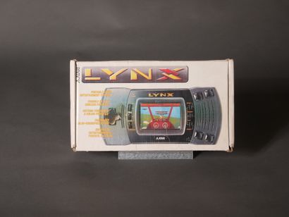 *ATARI
Console Lynx PAG0400 avec deux jeux...